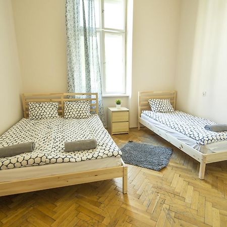 Hostel Al Fresco Kraków Exteriör bild