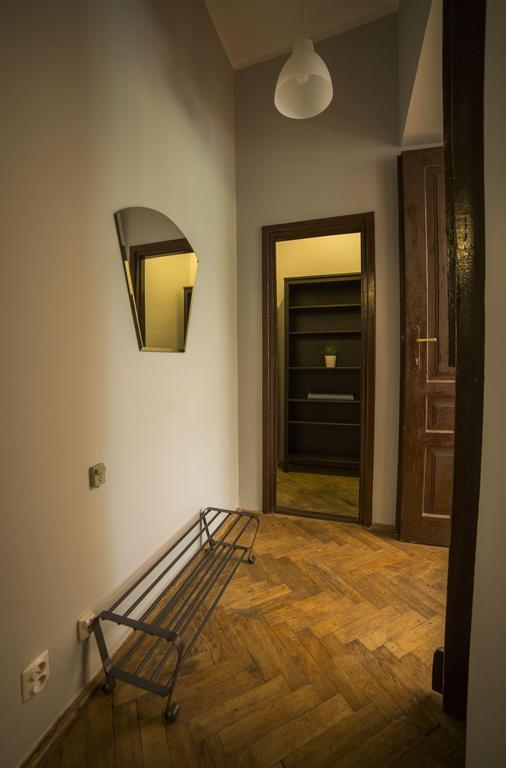 Hostel Al Fresco Kraków Exteriör bild