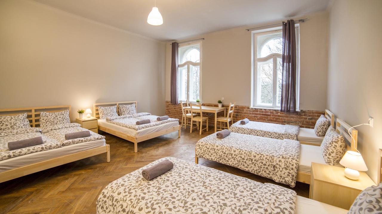 Hostel Al Fresco Kraków Exteriör bild