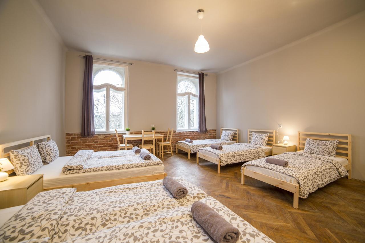 Hostel Al Fresco Kraków Exteriör bild